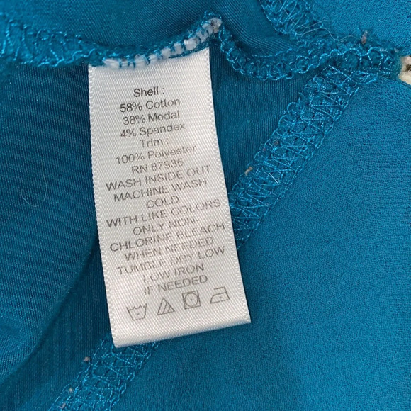 LOGO by Lori Goldstein turquoise top size large with sequin pockets - Picture 5 of 5